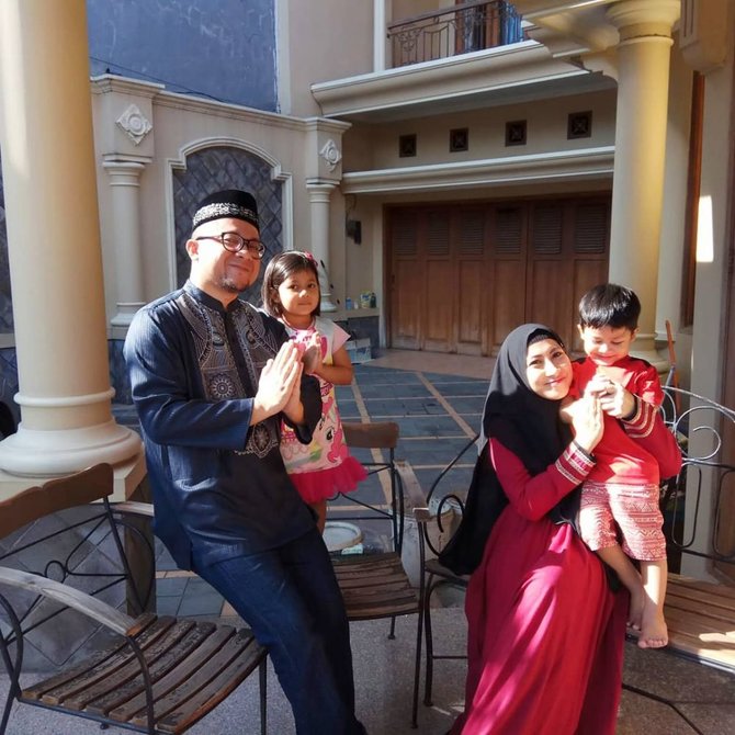 10 Seleb cinlok di ajang pencarian bakat, terbaru Christo-Sisca Master