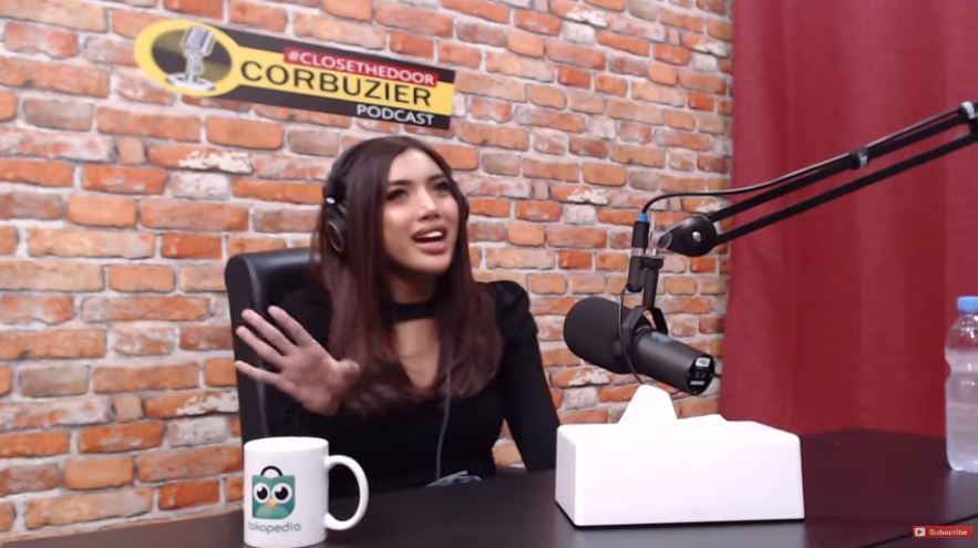 4 Pengakuan hidup Millendaru, tak mau potong alat kelamin