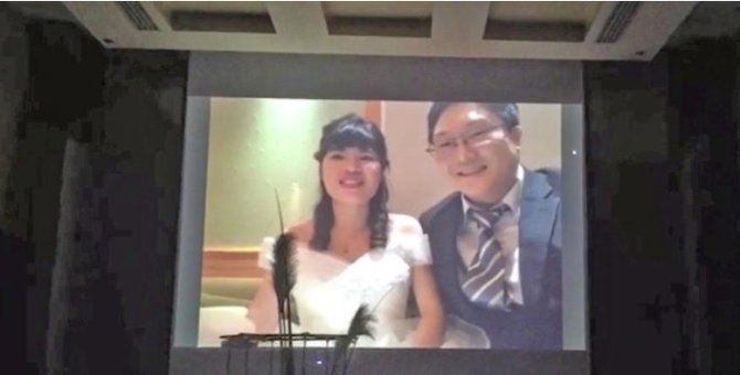 Kisah pasangan menikah dengan live streaming karena virus Corona