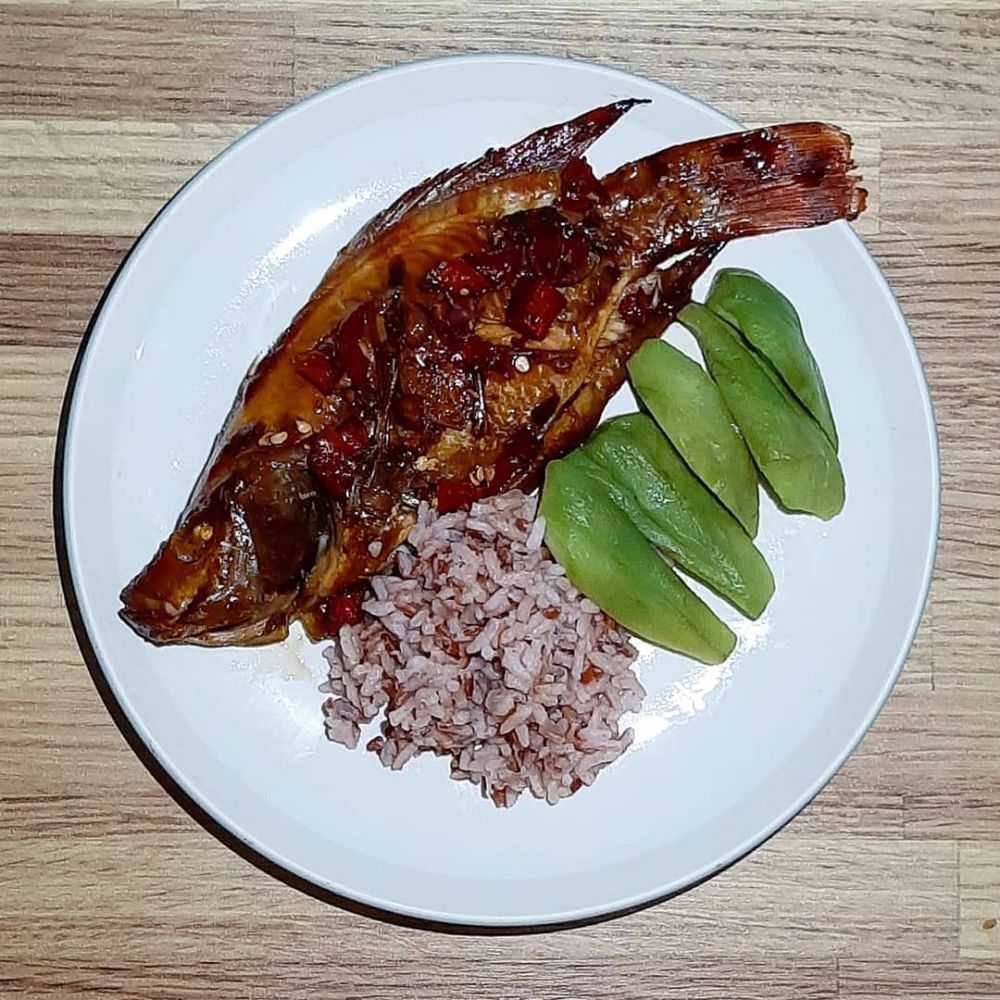 20 Resep ikan bakar enak, gurih, praktis, dan bikin nagih