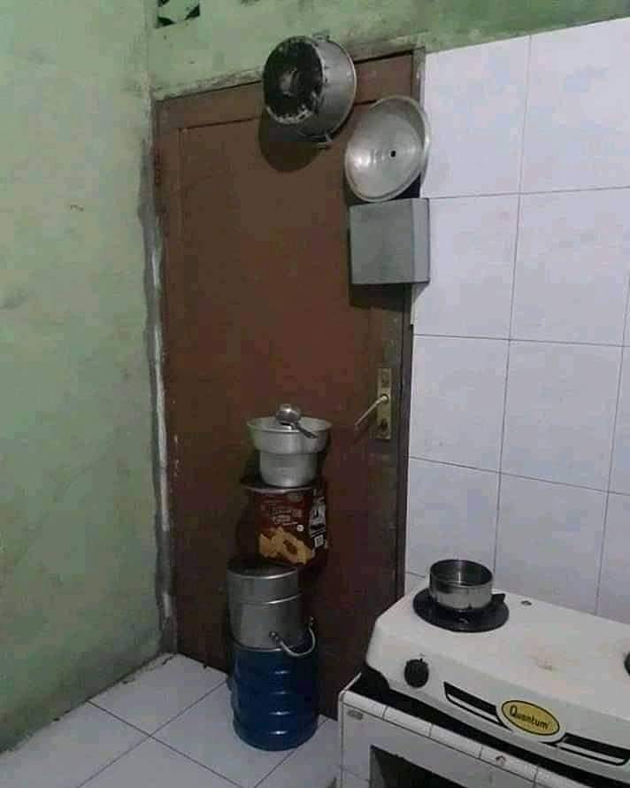 10 Kreasi nyeleneh alarm keamanan ala warganet ini absurd abis