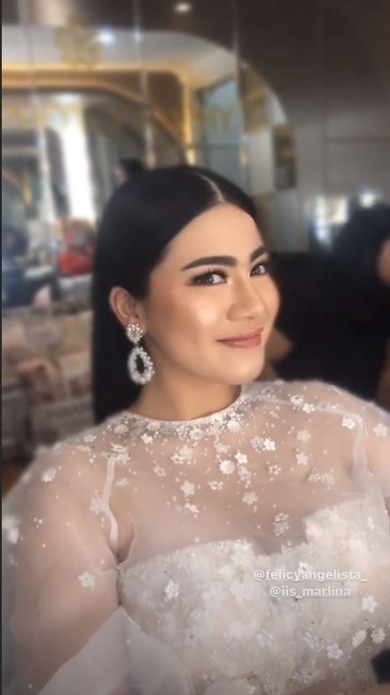 8 Potret prewedding Caesar Hito dan Felicya Angelista ini elegan