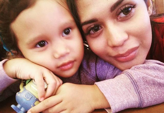  5 Fakta meninggalnya anak Karen Idol, 6 bulan tak bertemu ibu