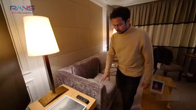 10 Penampakan kamar hotel Raffi Ahmad & Gigi di Madrid, mewah