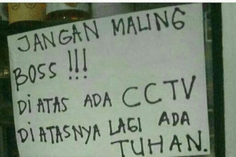10 Peringatan lucu dilarang mencuri di kos-kosan ini kocak abis