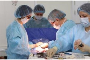 Wanita ini mengeluh sakit perut, dokter temukan kista gumpalan rambut