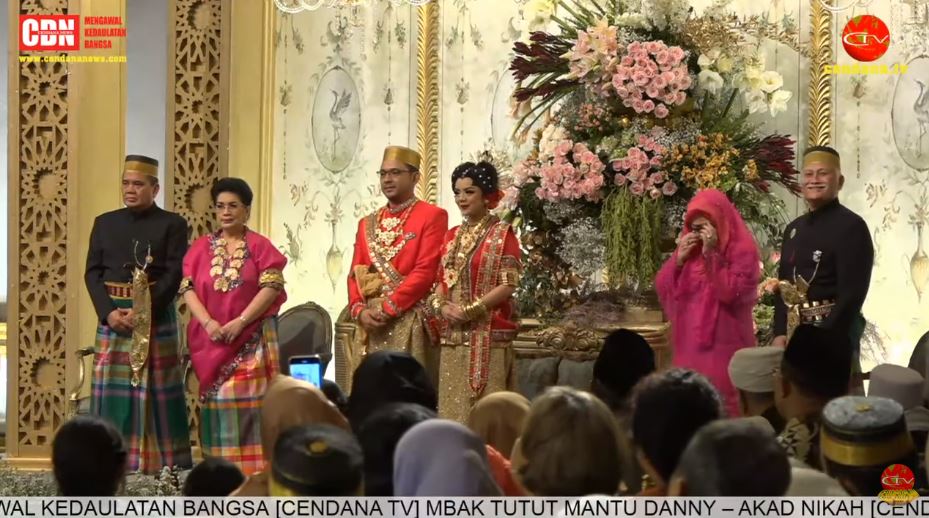 8 Momen akad nikah Danny Rukmana, paras istri curi perhatian
