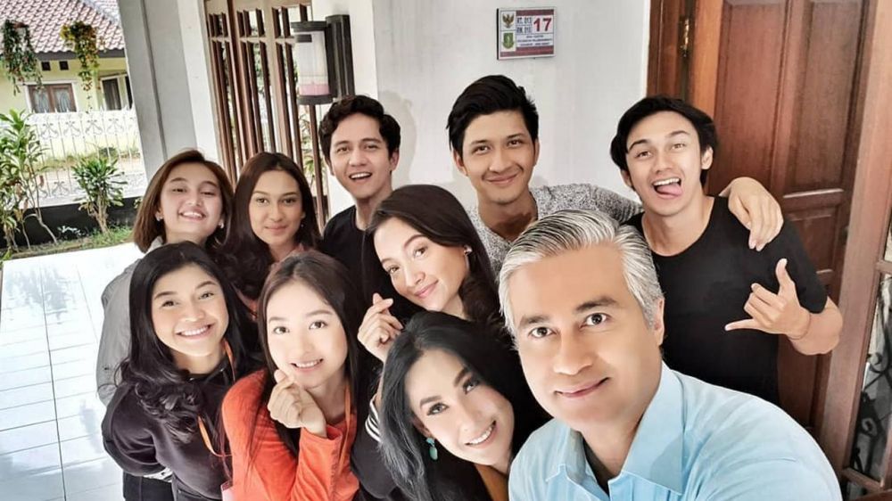 Pamit, ini 9 potret Aditya Zoni & pemain Cinta Karena Cinta