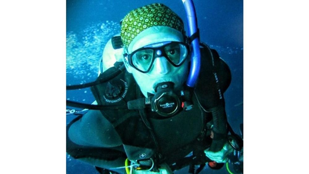 Bergaya hidup sehat, ini 7 potret kenangan Ashraf Sinclair olahraga