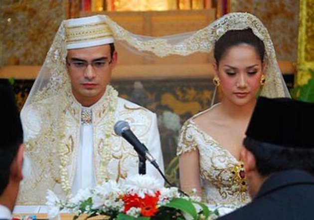8 Potret kebaya akad BCL & Ashraf, tersimpan pesan sehidup semati