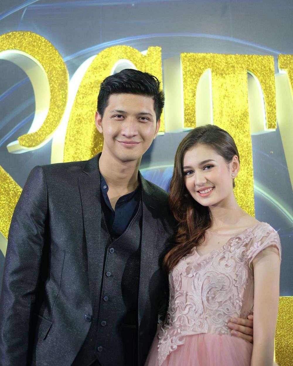 10 Momen romantis Zoe Abbas dan Aditya Zoni 'Kisah Cinta Anak Tiri'