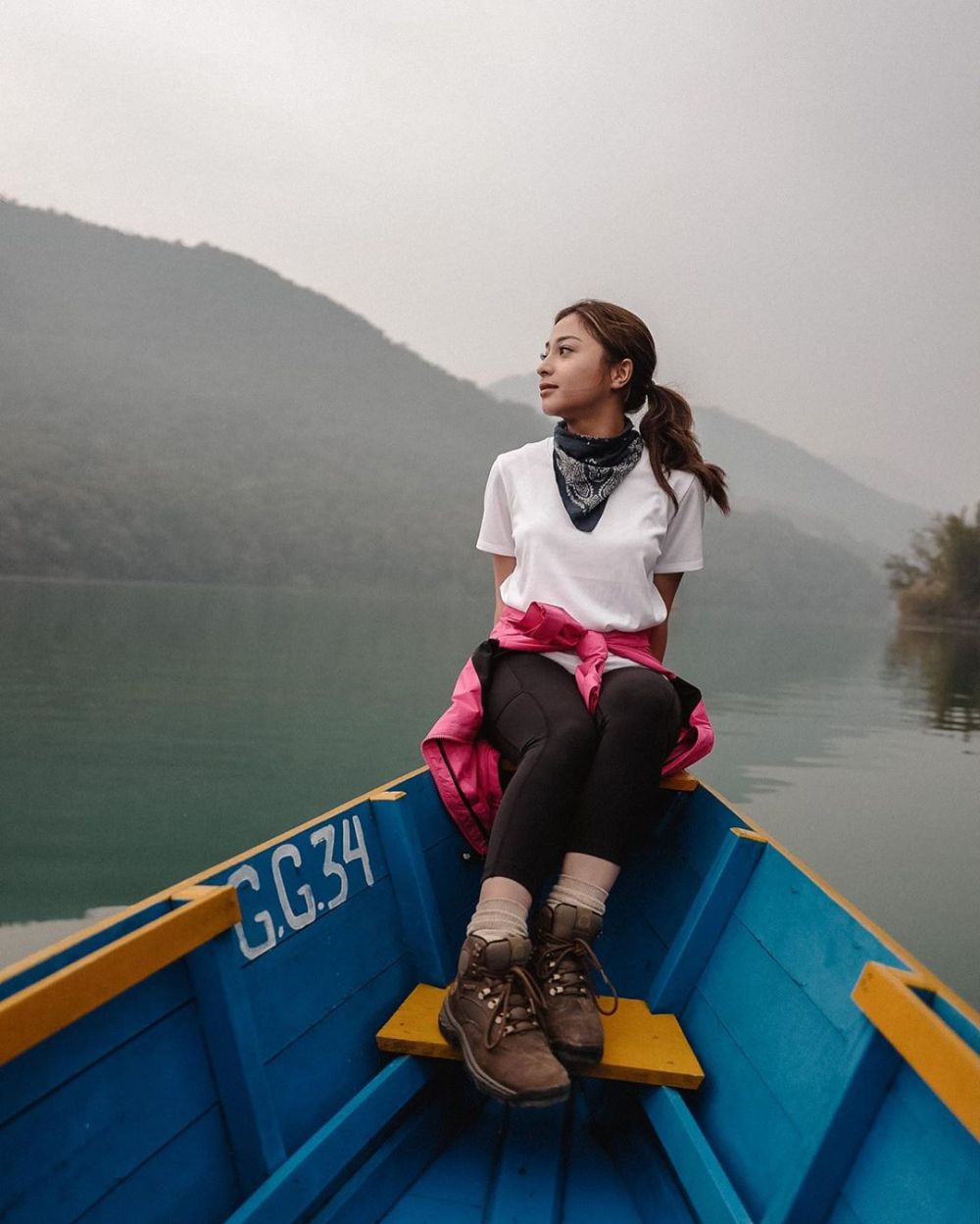 7 Gaya liburan backpacker Nikita Willy ke Nepal, tetap stylish