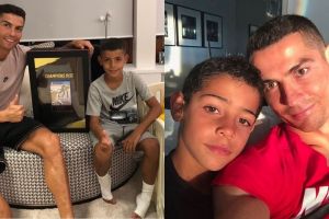 Digaji Rp 57,4 juta per jam, Ronaldo setia gunakan iPod 2010