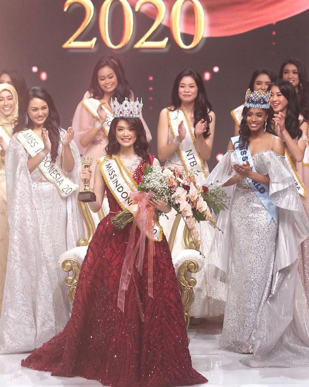 10 Pesona Pricilia Carla Yules, pemenang Miss Indonesia 2020