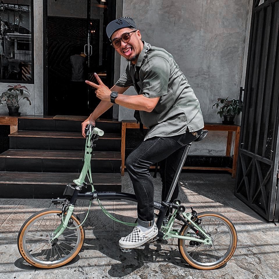 Resmi menikah, 7 pria ini pernah singgah di hati Sheila Marcia