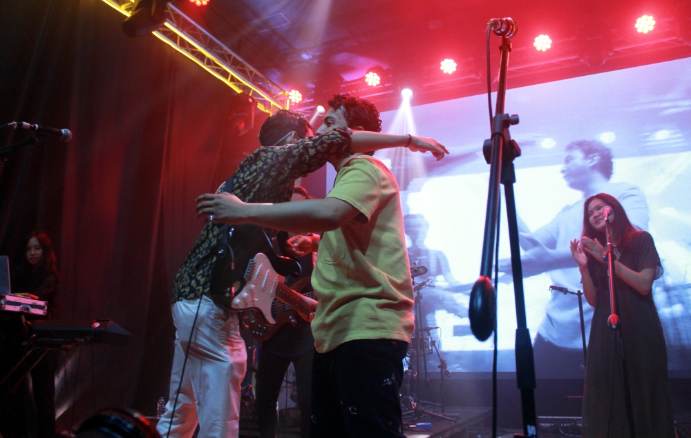 4 Fakta Berhati, album perdana yang meleburkan emosi Sal Priadi