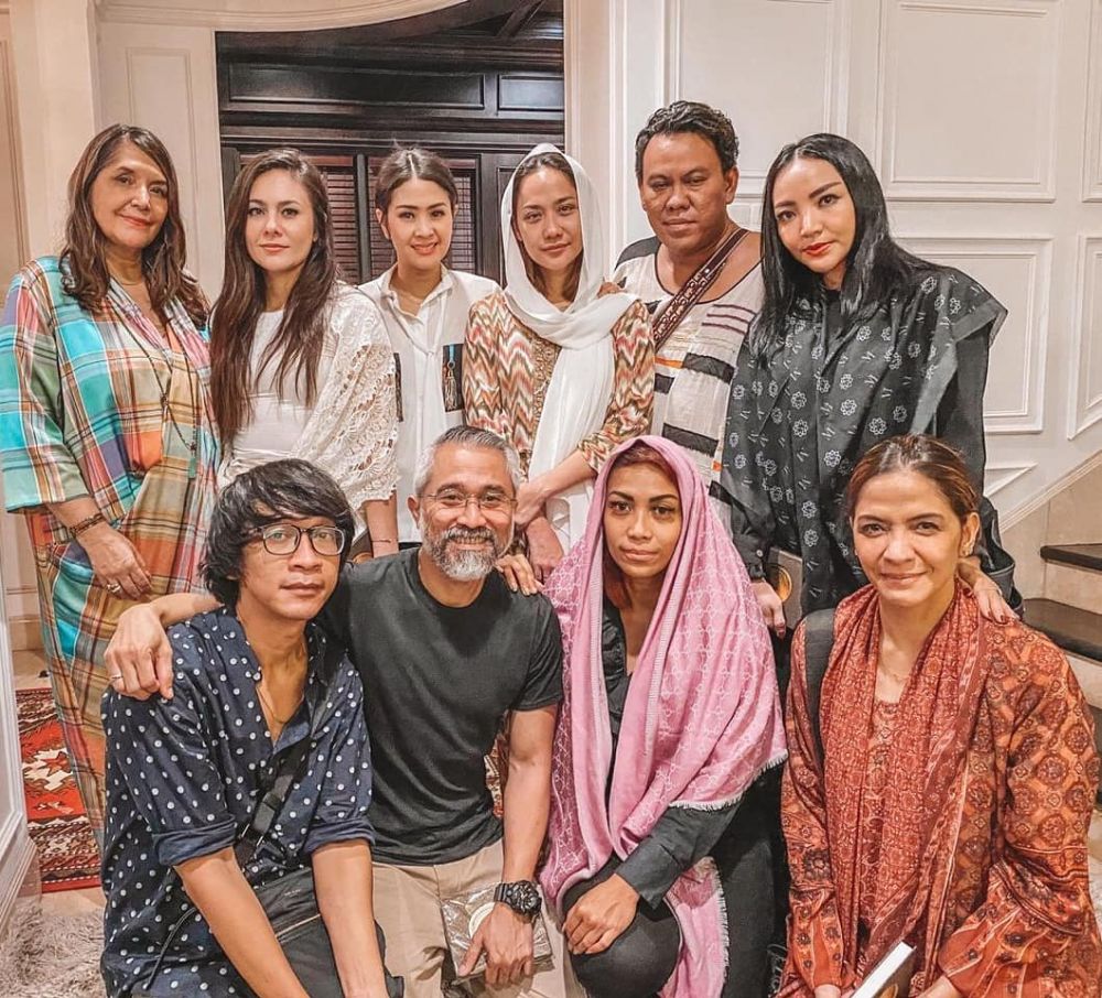 Potret wajah sayu BCL saat dijenguk Maia Estianty dan Rossa