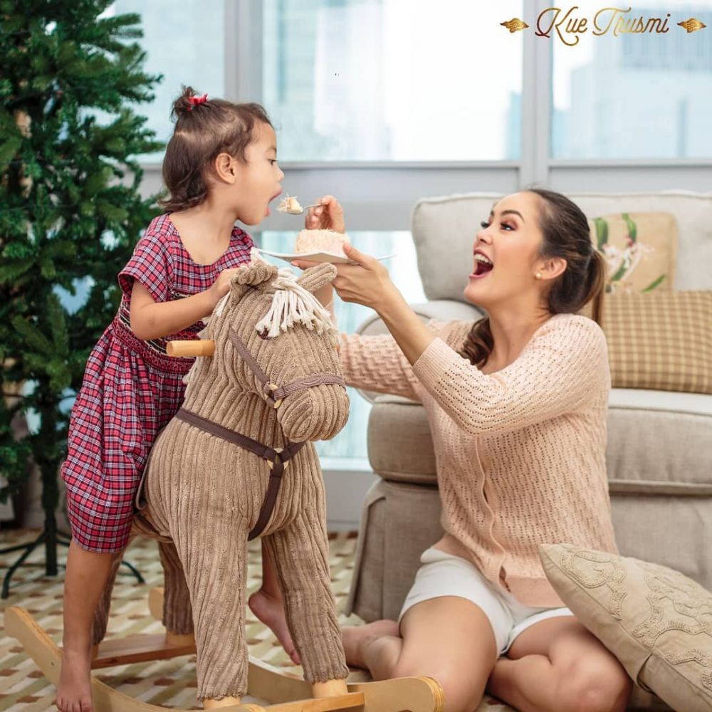 Lama tak muncul di layar kaca, Cathy Sharon tekuni dunia bisnis