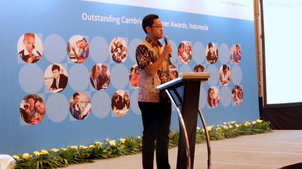 Wow, ratusan siswa Indonesia raih penghargaan Cambridge International