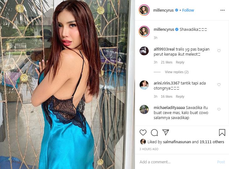 Unggah foto punggung, Millendaru bikin warganet salah fokus
