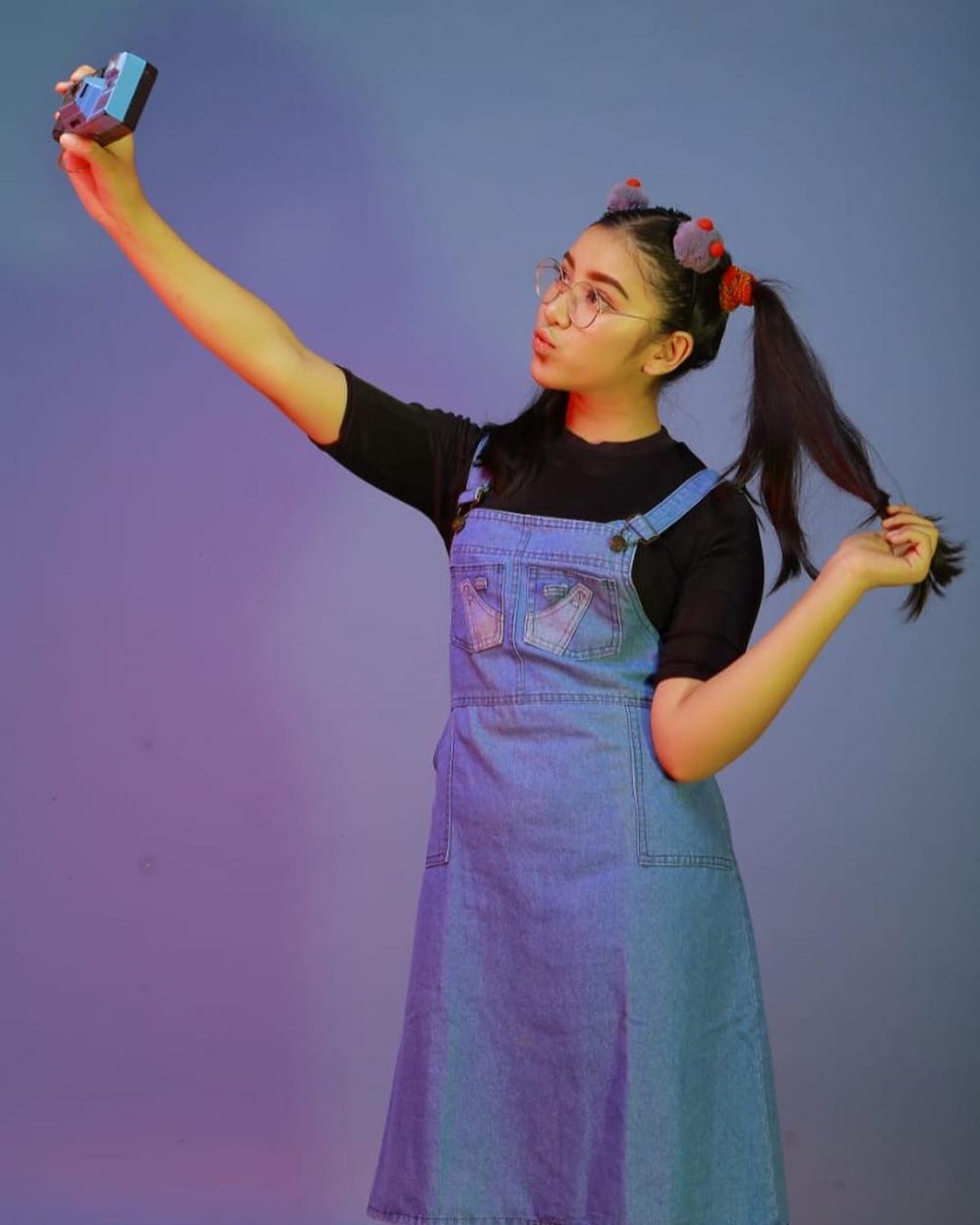 8 Gaya outfit Tiara Indonesian Idol yang chic, bisa jadi inspirasi