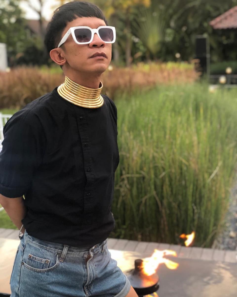 Curhatan 5 selebriti Tanah Air yang memiliki gangguan pendengaran