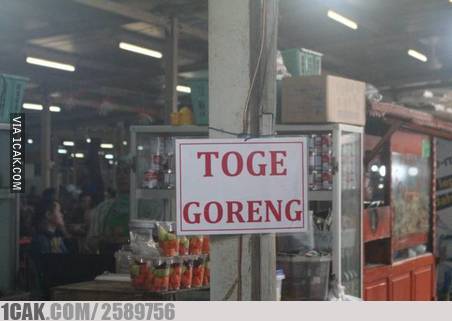 10 Kelakuan penjual bikin geleng kepala, nyeleneh banget