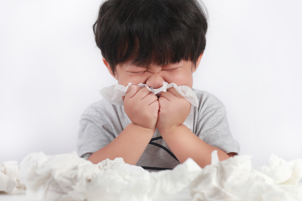 3 Curhat Ayu Dewi cemas anak punya alergi, lega kini bisa dicegah