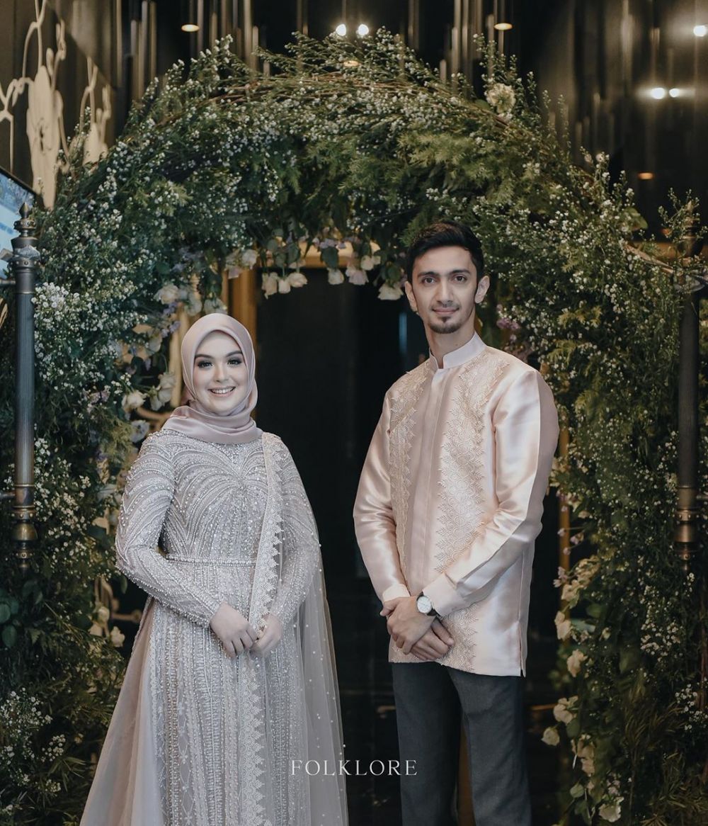 10 Fakta Razi Bawazier, pria yang menaklukkan hati Vebby Palwinta