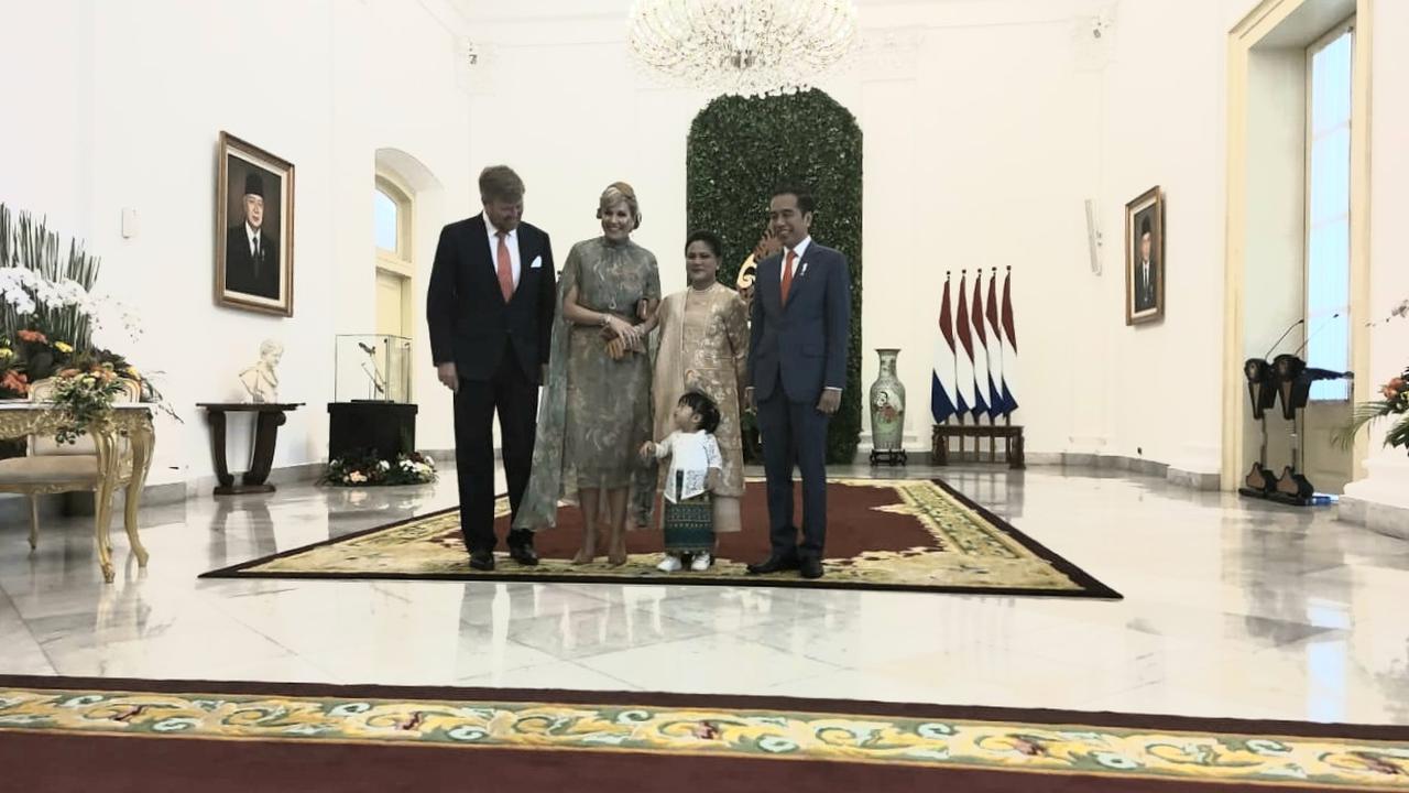 Sedah Mirah cucu Jokowi ikut sambut kedatangan Ratu Belanda, gemesin