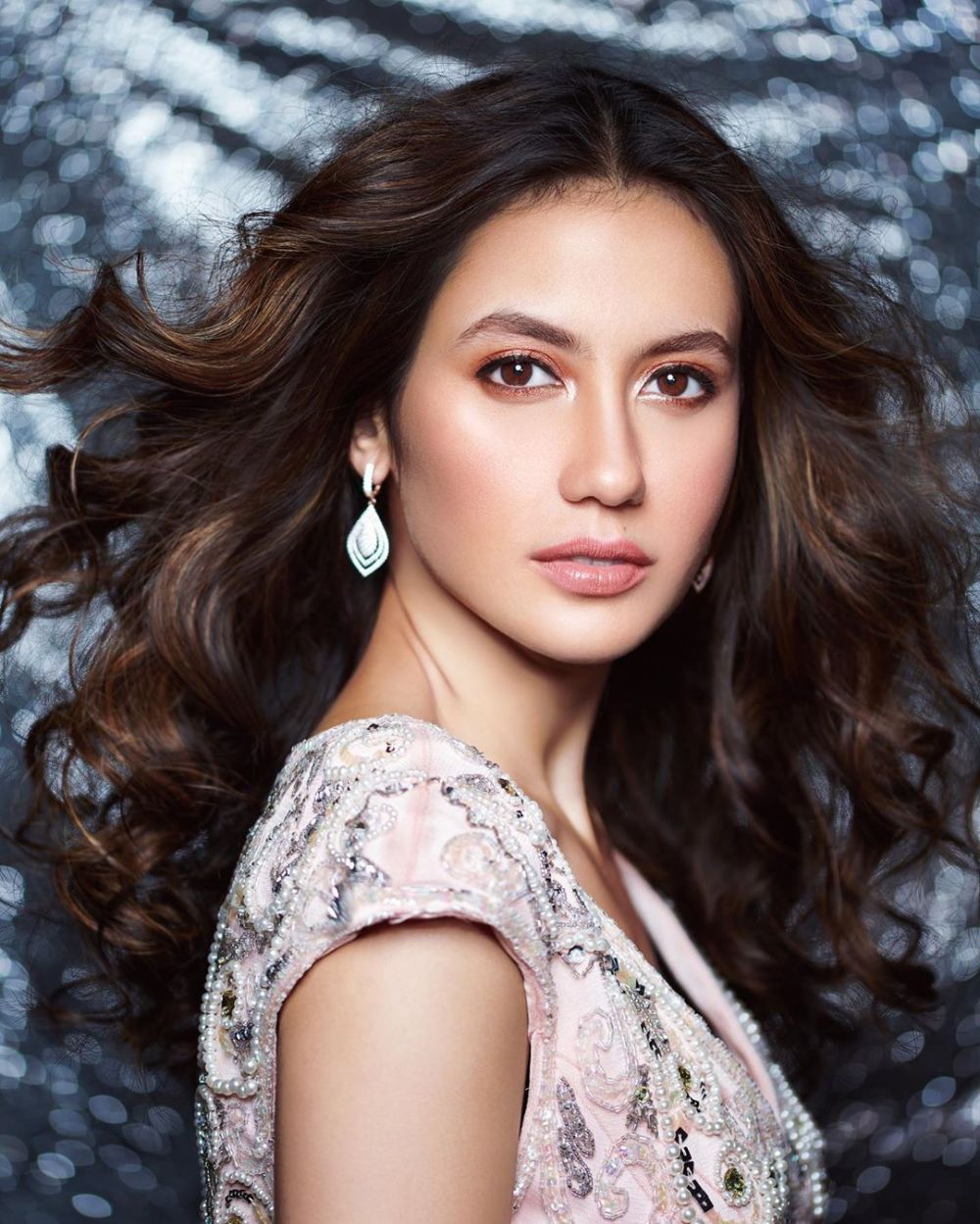 5 Seleb cantik ternyata gamer smartphone, ada yang atlet eSports