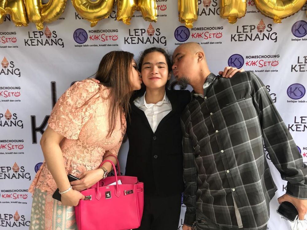 8 Momen akrab Maia Estianty & Ahmad Dhani usai cerai, curi perhatian