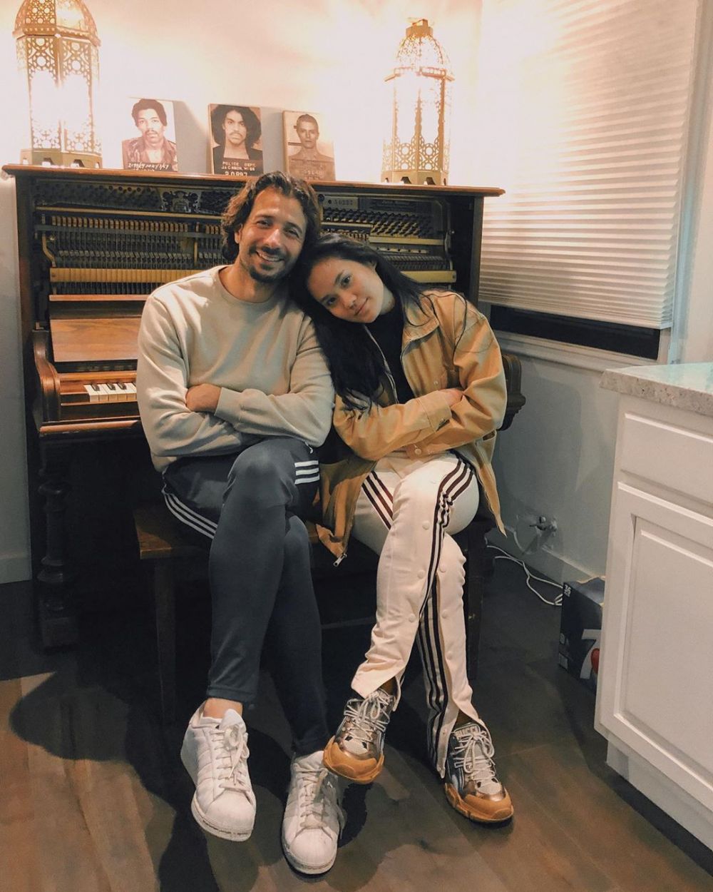 10 Momen liburan Sheryl Sheinafia di California, jumpa vokalis Magic!