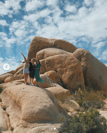 10 Momen liburan Sheryl Sheinafia di California, jumpa vokalis Magic!