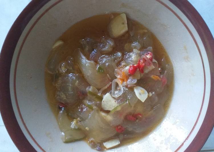 Selain jadi minuman segar, yuk cobain 5 resep olahan lidah buaya ini