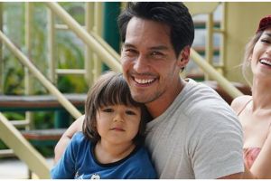 7 Potret prewedding Jedar & Richard Kyle dalam berbagai tema