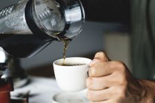 Nikmati kopi berkualitas saat social distancing, berikut tipsnya
