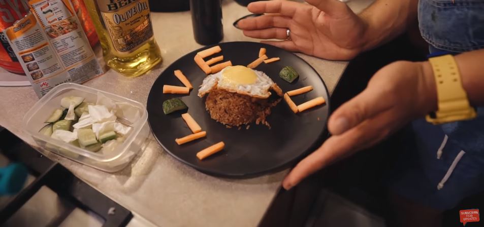 9 Momen Ammar Zoni beri kejutan masakan untuk Irish Bella, bikin baper