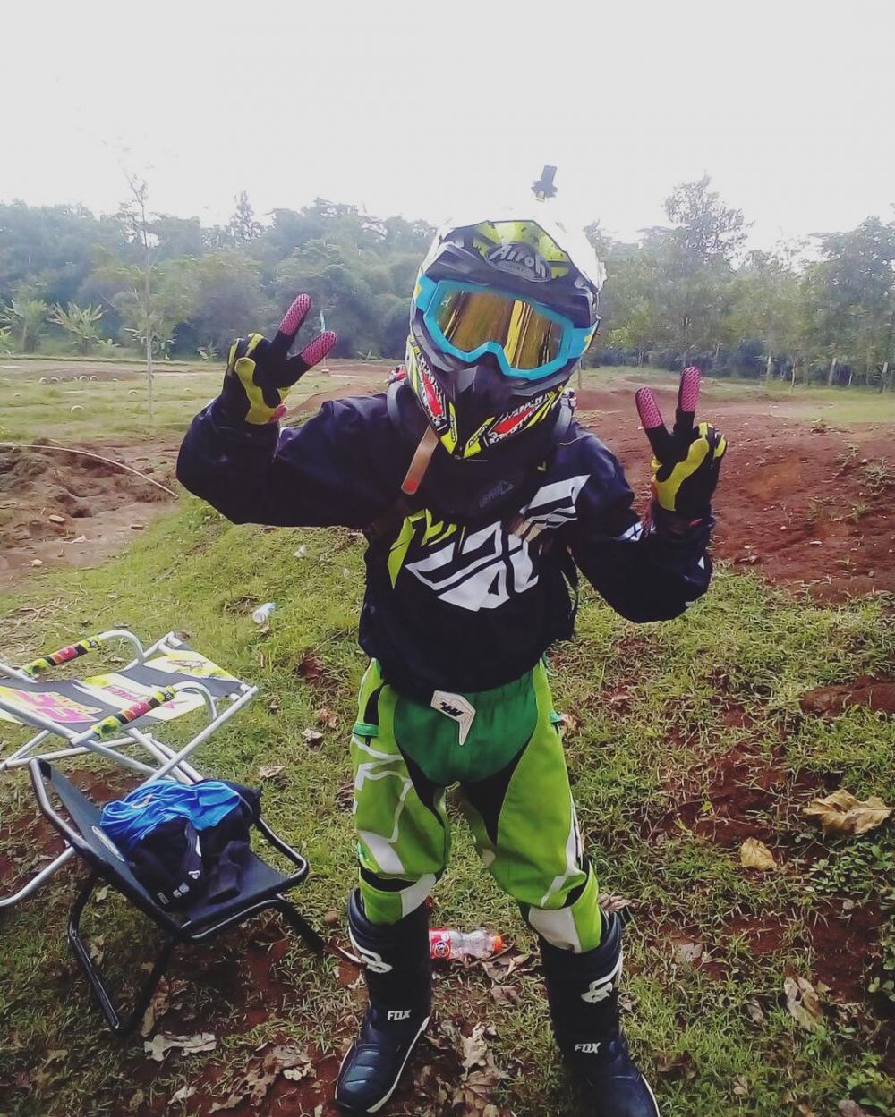 7 Aksi ekstrem Tegar Septian bermain motocross, bikin ngeri