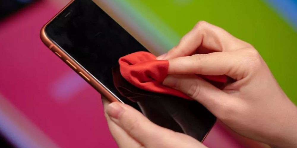 5 Cara bersihkan HP agar tak ketempelan virus berbahaya