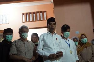 Jokowi larang menteri takziah ke Solo, demi cegah Corona