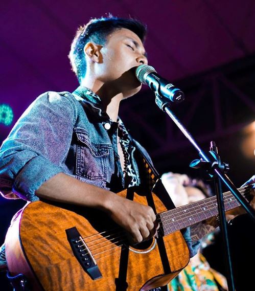 7 Fakta Petrus Mahendra, penyanyi 'Pura-Pura Lupa' yang viral