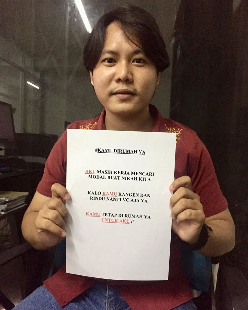 8 Pesan lucu #kamudirumahya ini malah bikin baper