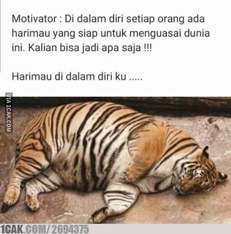 10 Meme rebahan ini bikin rasa bosan di rumah jadi hilang