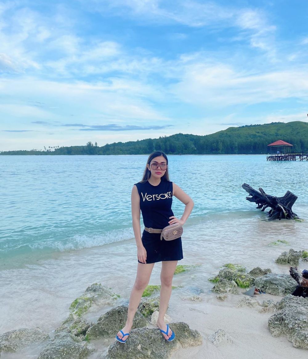 10 Potret Bella Shofie mudik di tengah corona, isolasi & liburan