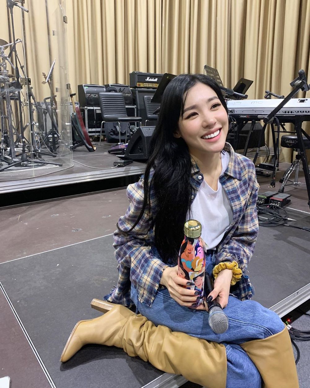 Manajer Tiffany Young didiagnosa terjangkit virus Corona