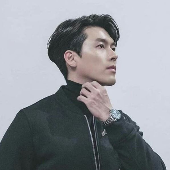 Beda tingkah 12 zodiak saat chattingan, sesuai nggak sama kamu?