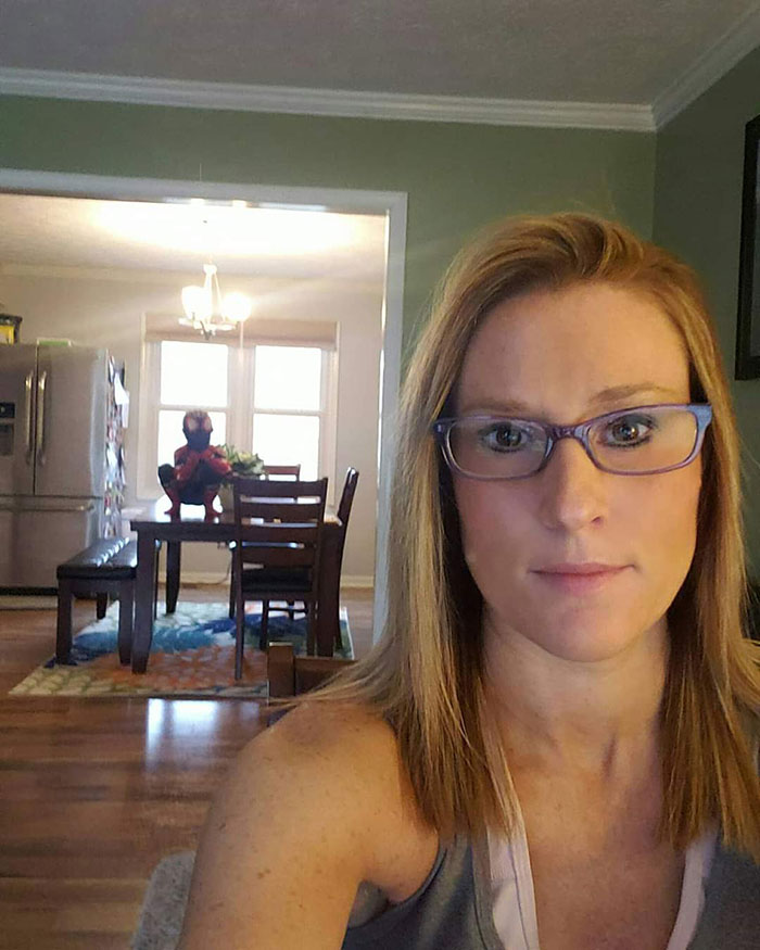 10 Potret repotnya kerja dari rumah ini suarakan isi hati orangtua