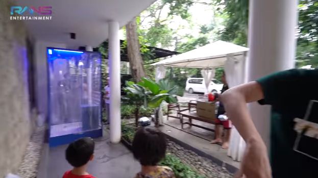 7 Potret ruang disinfektan Raffi Ahmad, antisipasi cegah corona