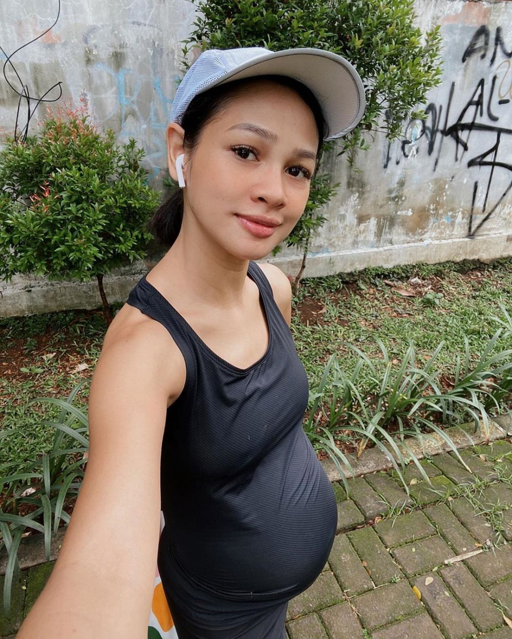 8 Potret Andien Aisyah pamer baby bump, hamil anak kedua